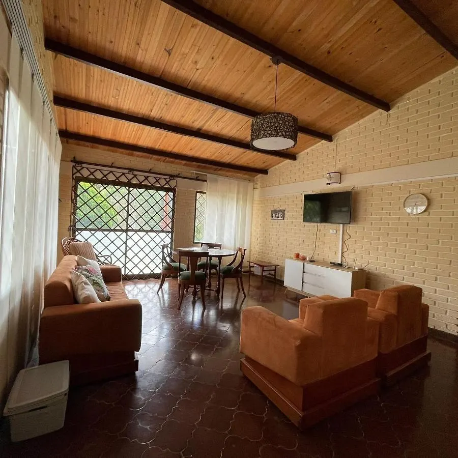 Hermosa finca villajovi con piscina privada Cali Villa